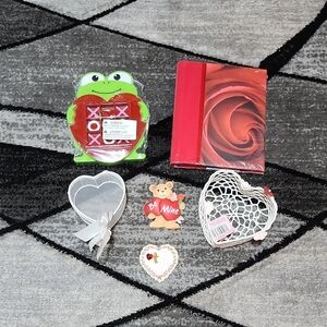 VALENTINES DECOR MAGNET BROOCH PIN PHOTO BOOK GAME BUNDLE